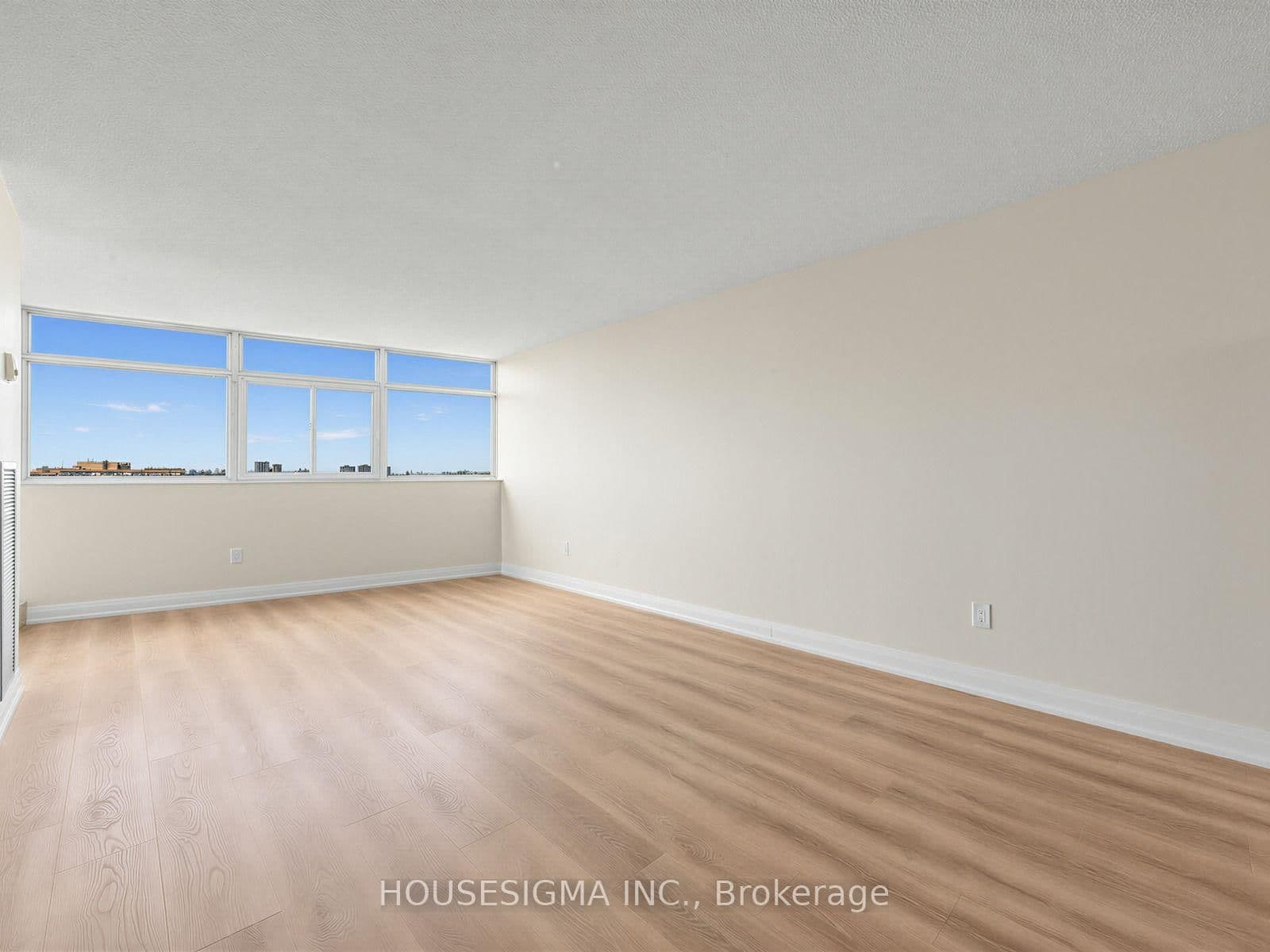 3151 Bridletowne Circle, Unit 2307 thumbnail 8