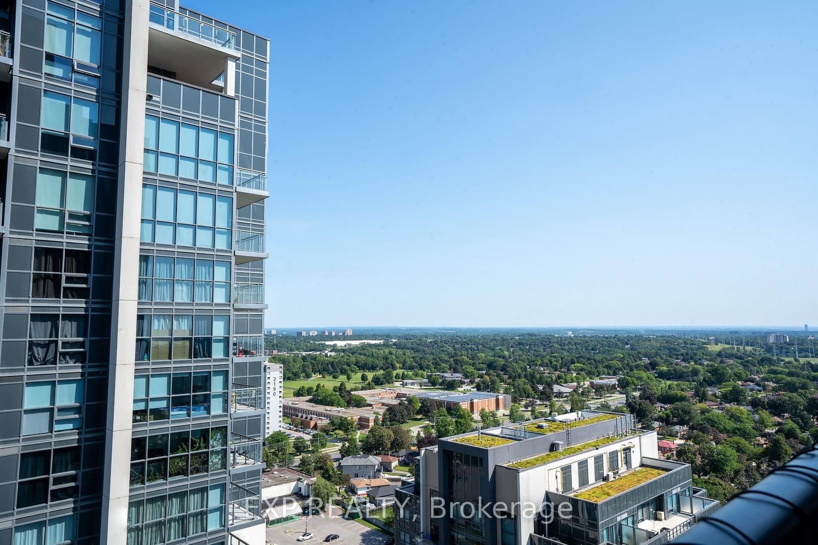 20 Meadowglen Place, Unit 2410 thumbnail 14