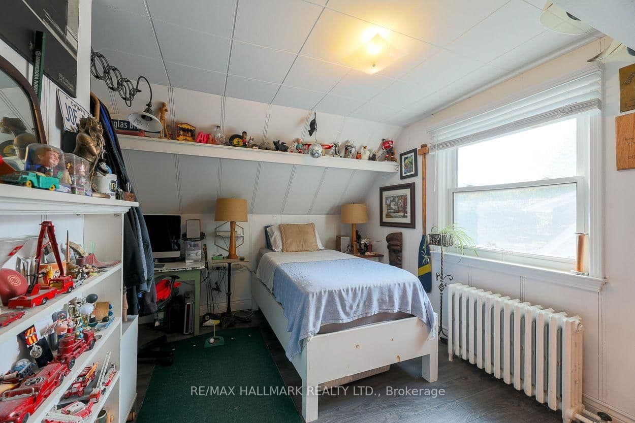 110 Lakeside Avenue thumbnail 17