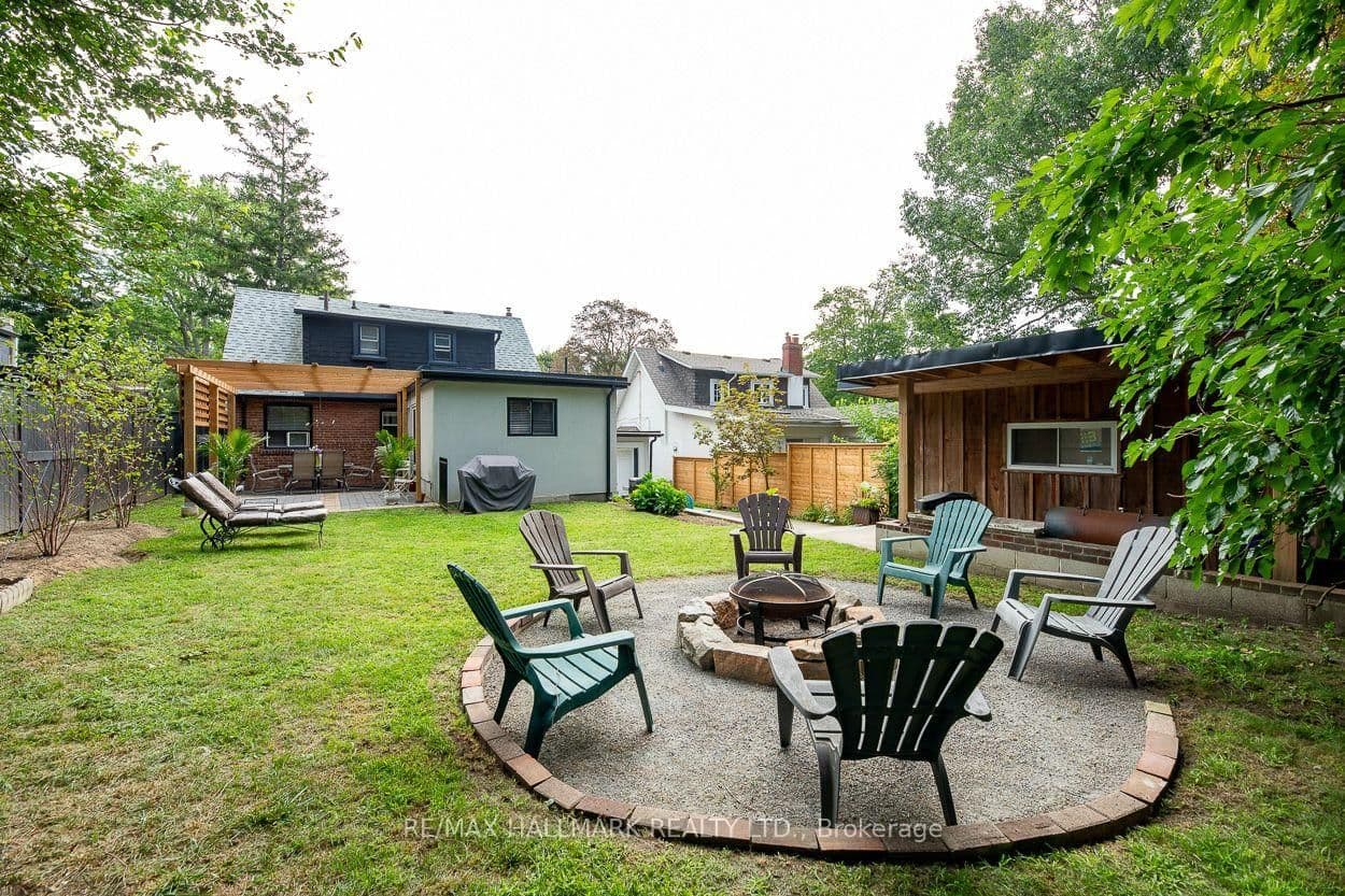 110 Lakeside Avenue thumbnail 33