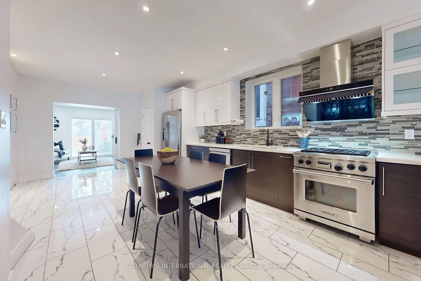 1271 Gerrard Street E thumbnail 10