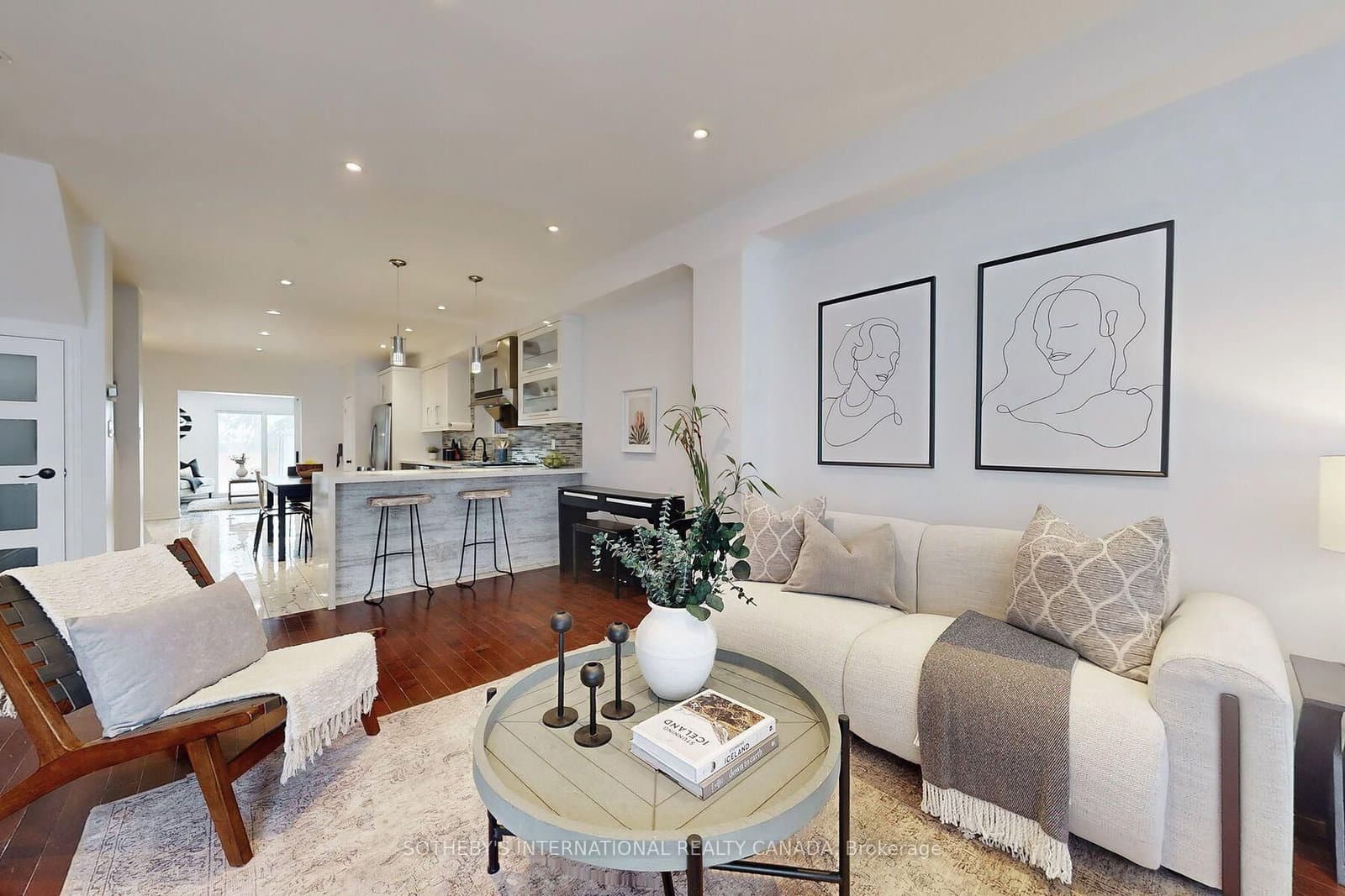 1271 Gerrard Street E thumbnail 5