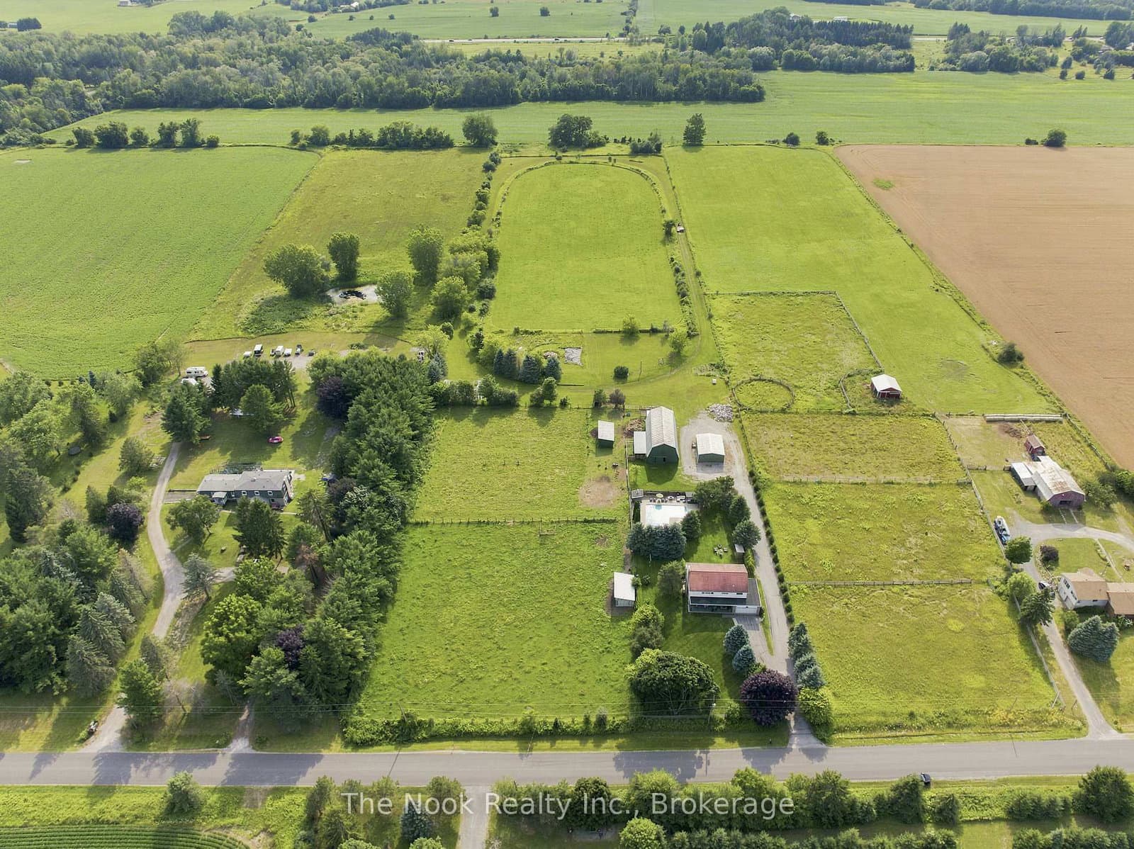 4386 Middle Road thumbnail 3