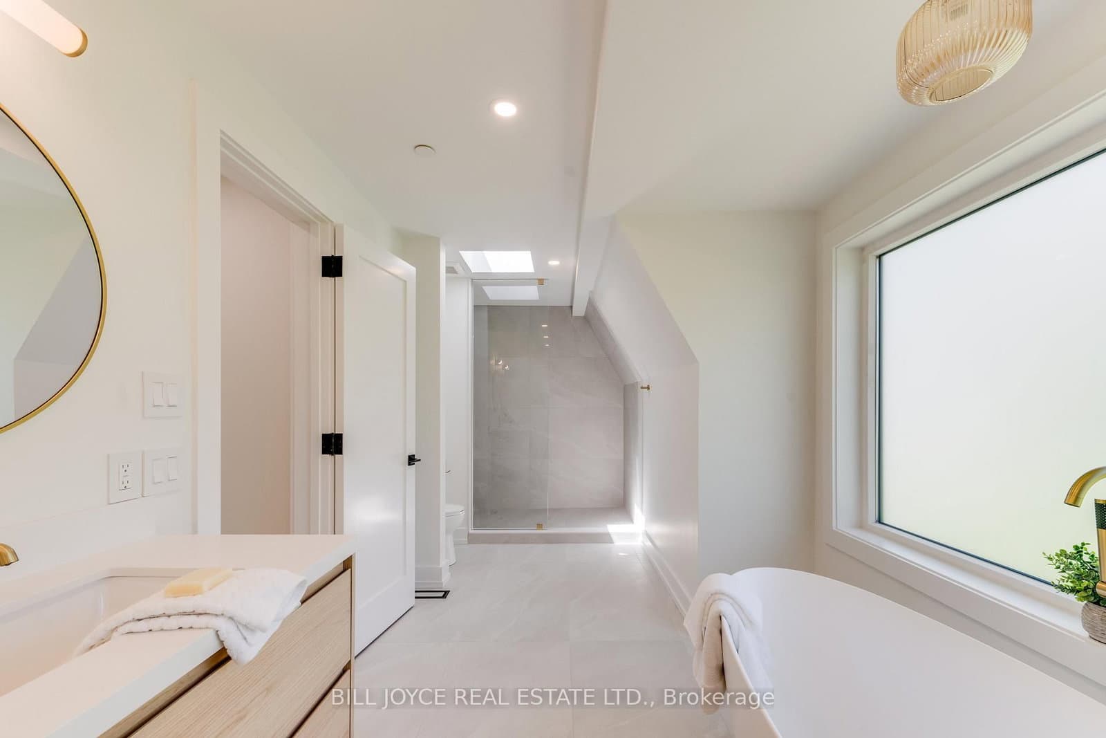 350 Lee Avenue thumbnail 35