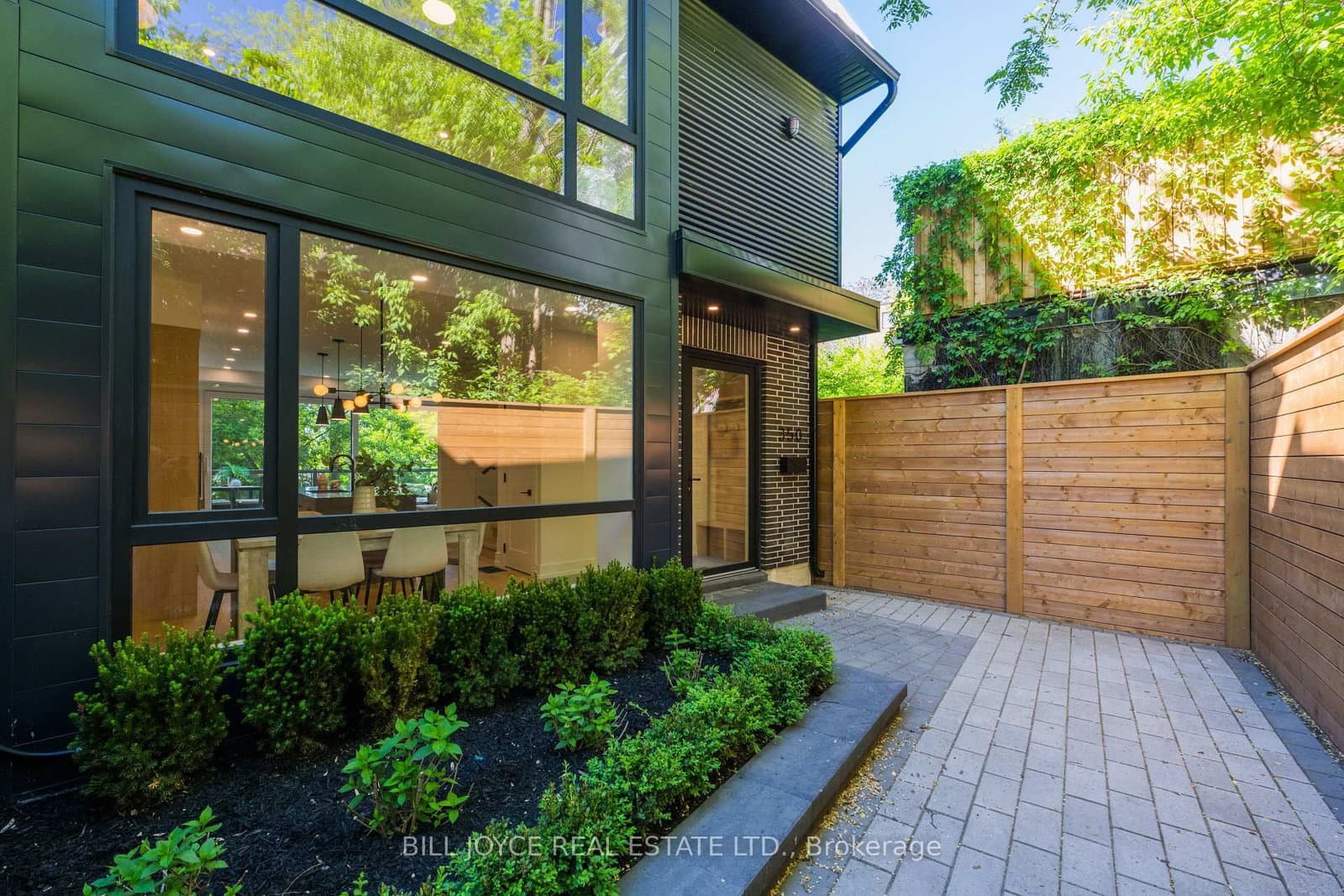 350 Lee Avenue thumbnail 6