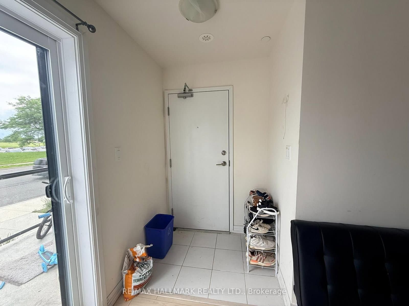 155 Tapscott Road, Unit 18 thumbnail 3