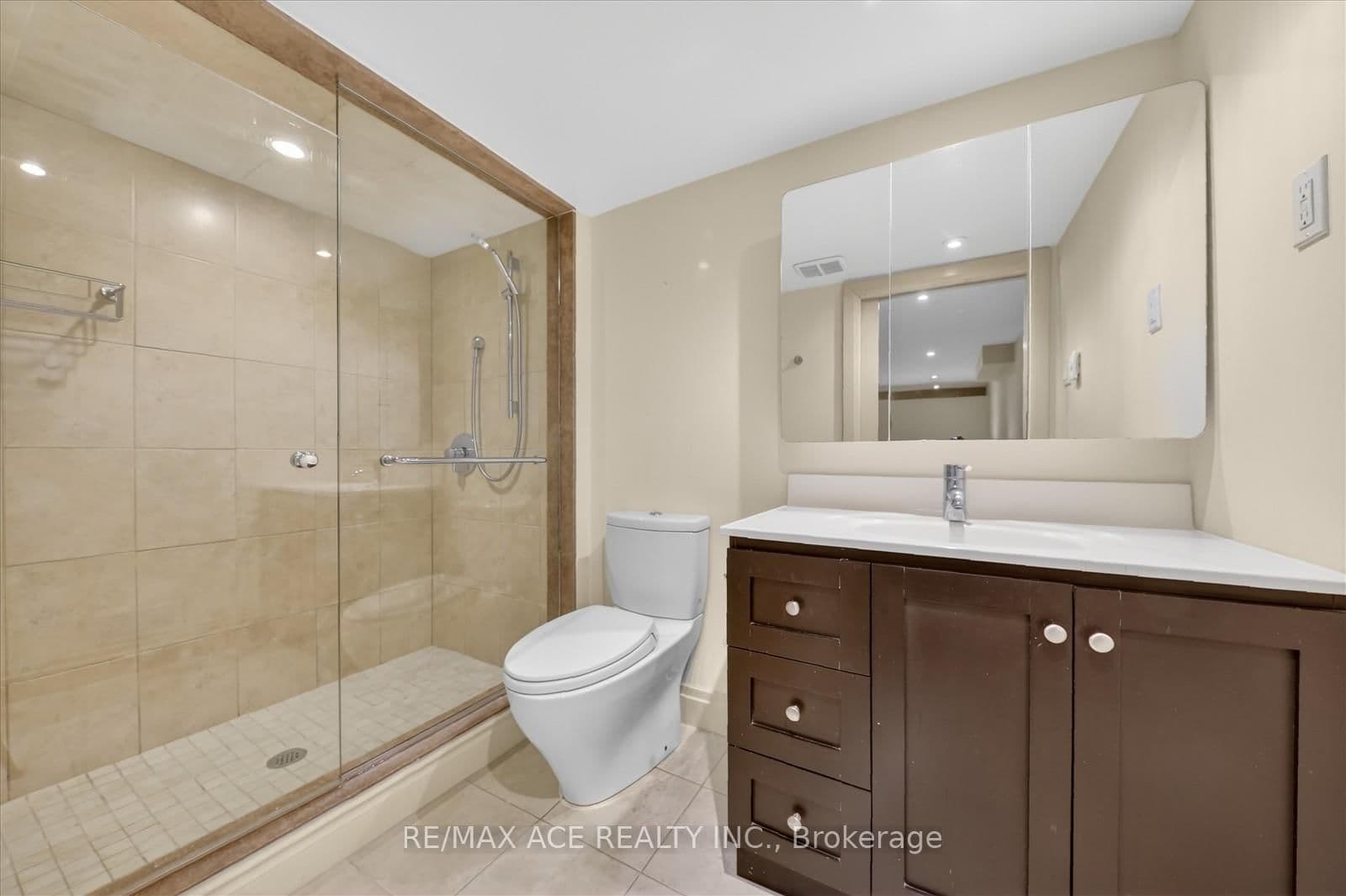 40 Brinloor Boulevard, Unit Bsmt thumbnail 15