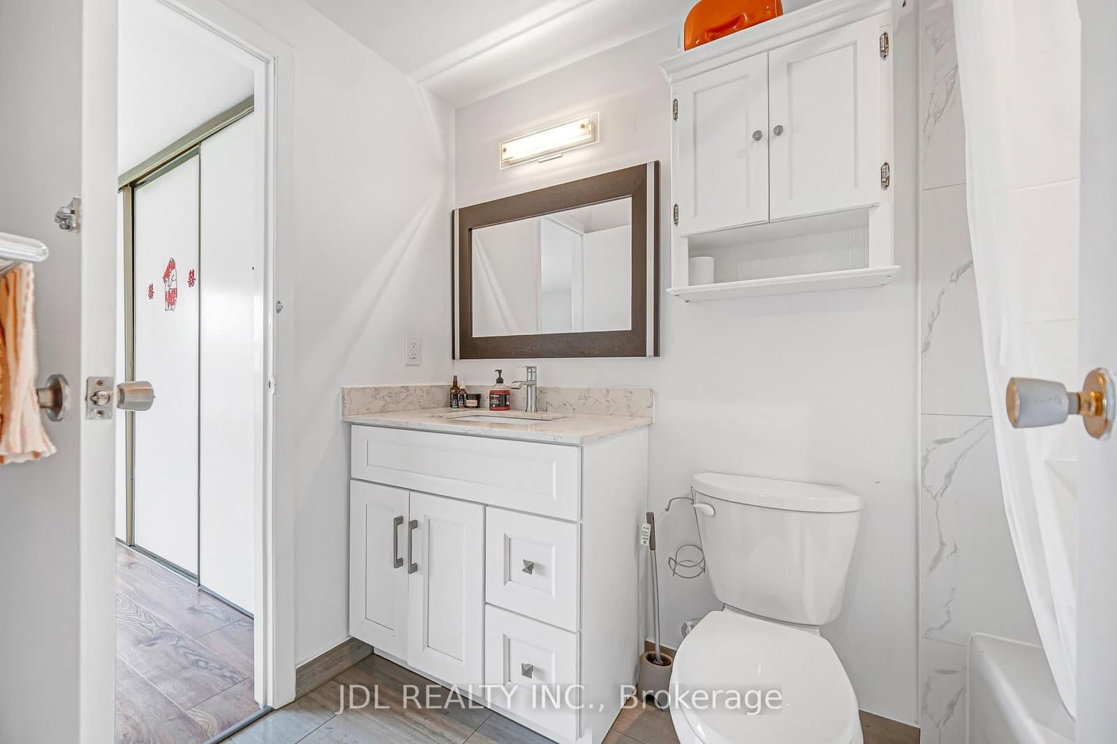 100 Bridletowne Circle, Unit 33 thumbnail 28