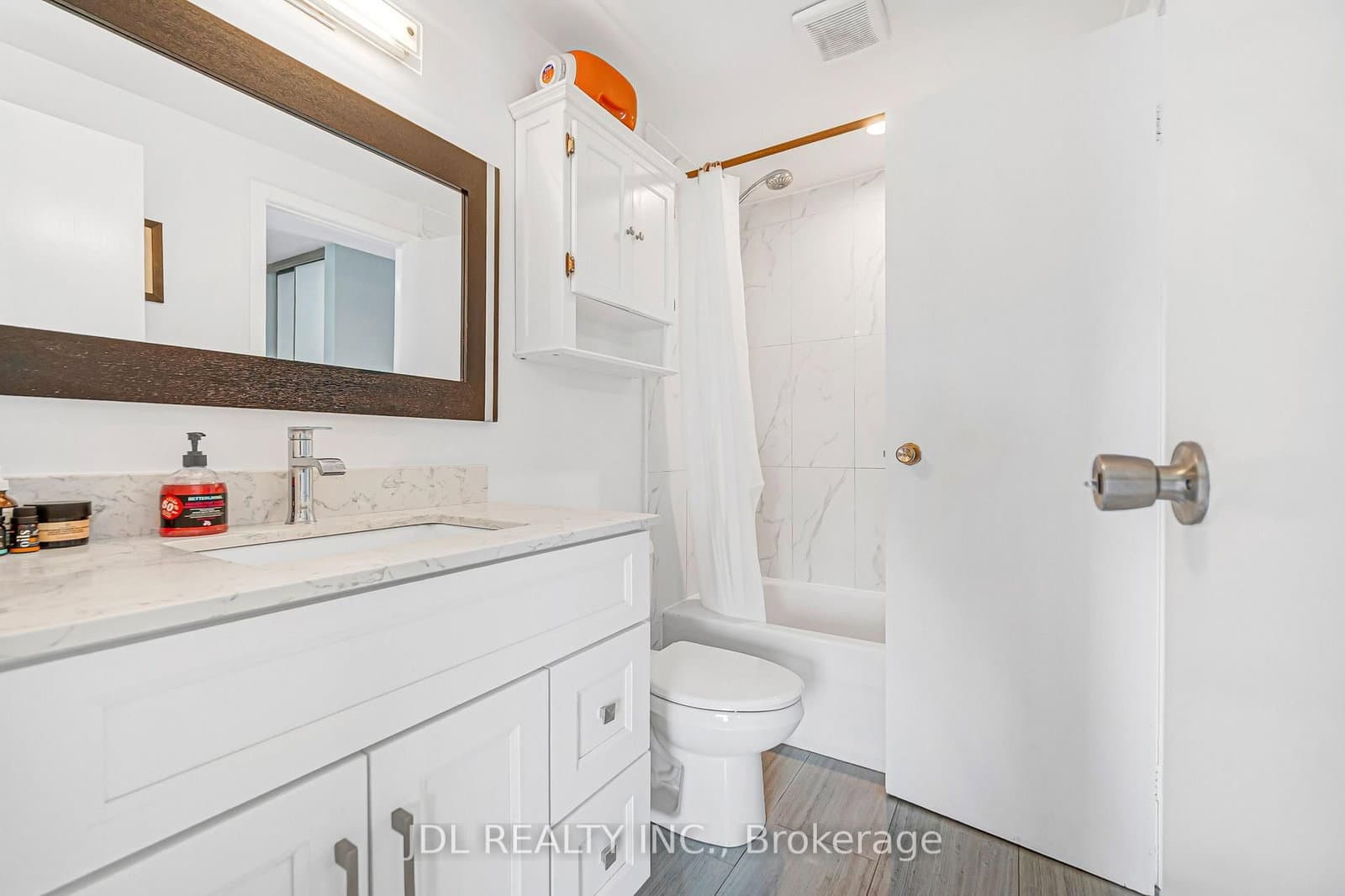 100 Bridletowne Circle, Unit 33 thumbnail 29