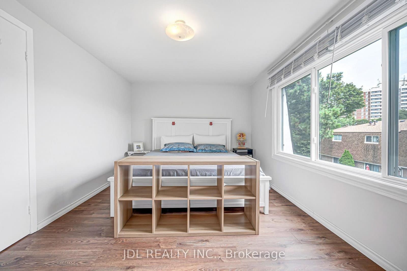100 Bridletowne Circle, Unit 33 thumbnail 32