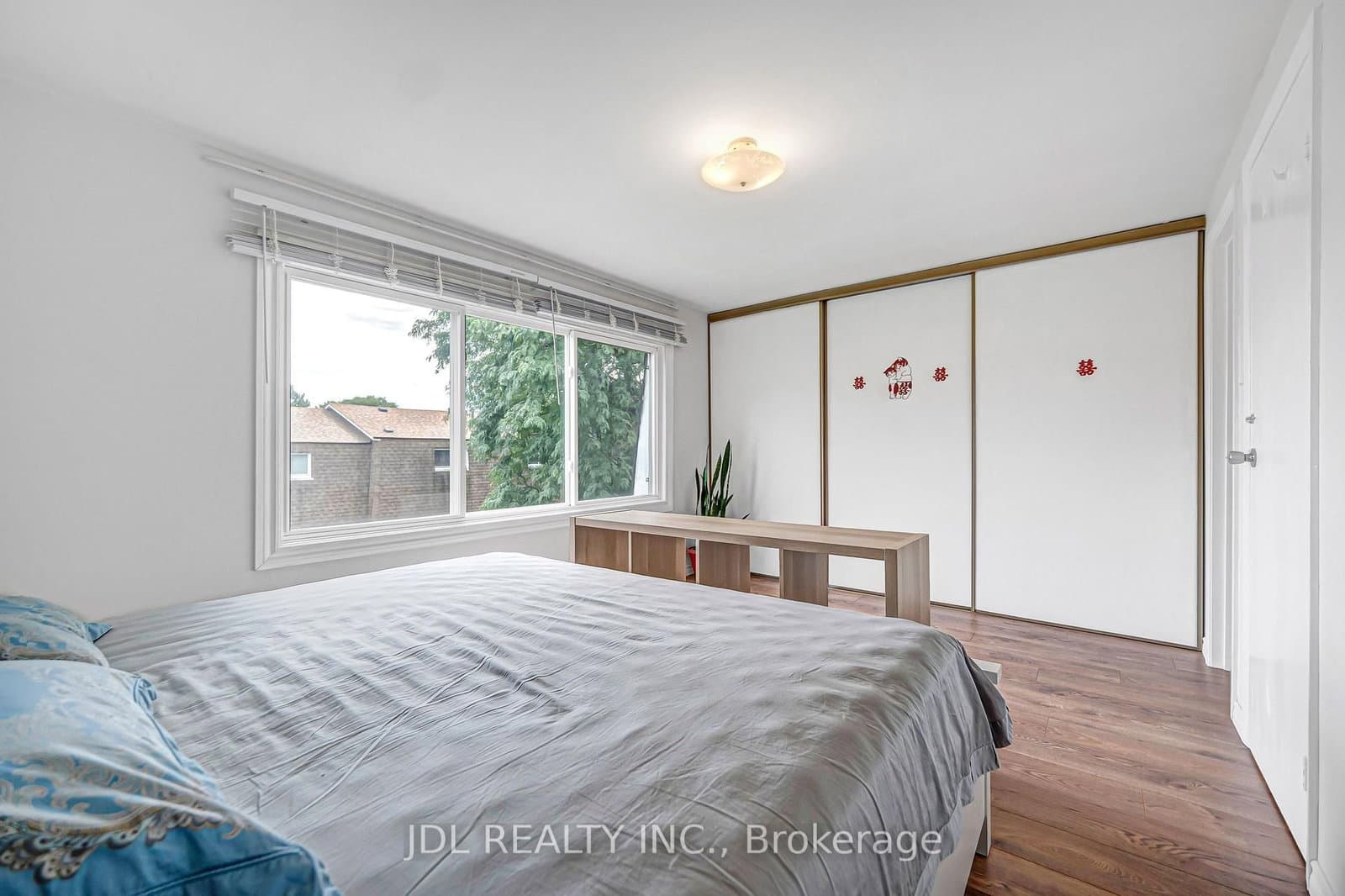 100 Bridletowne Circle, Unit 33 thumbnail 34