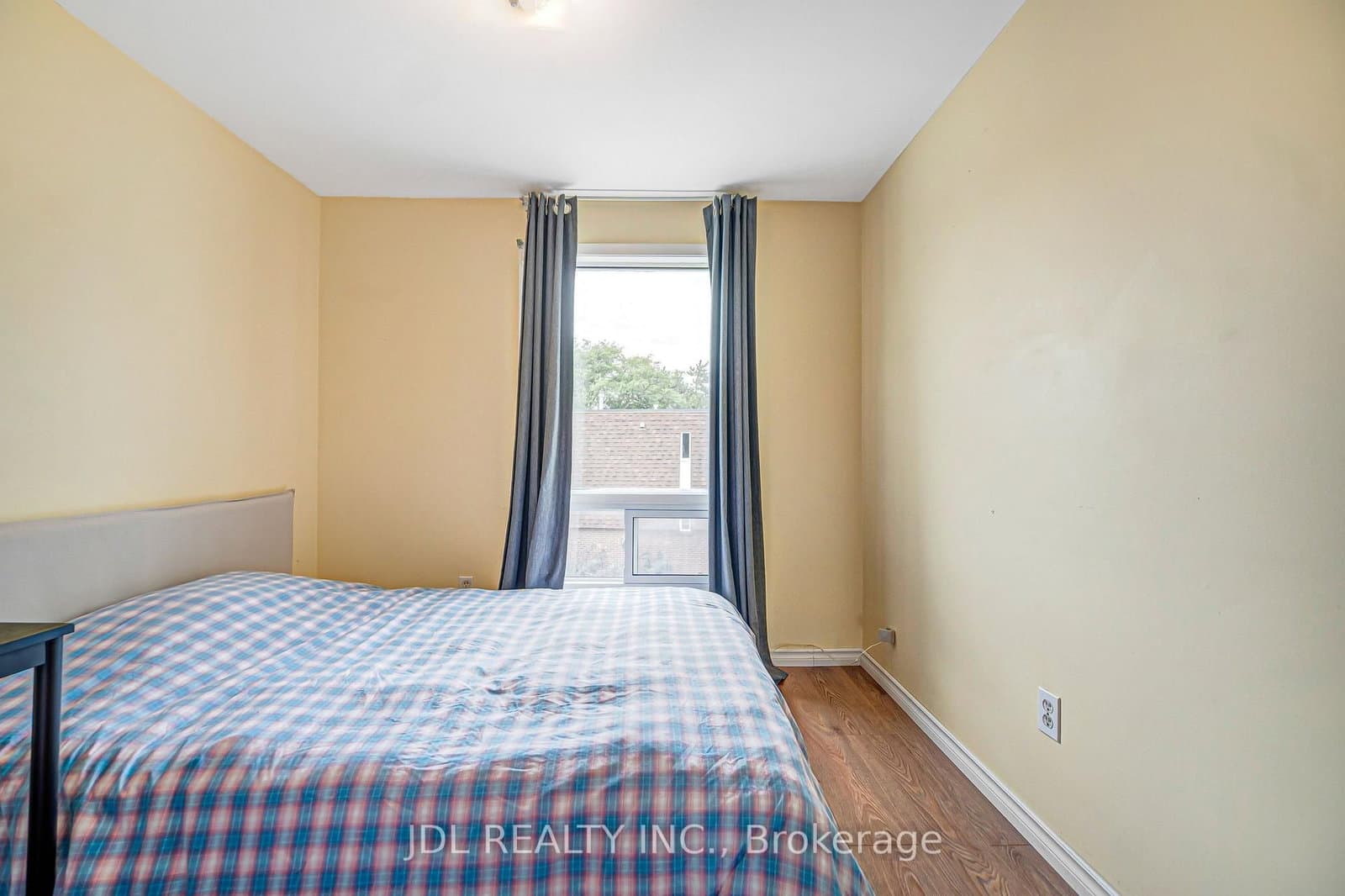 100 Bridletowne Circle, Unit 33 thumbnail 36