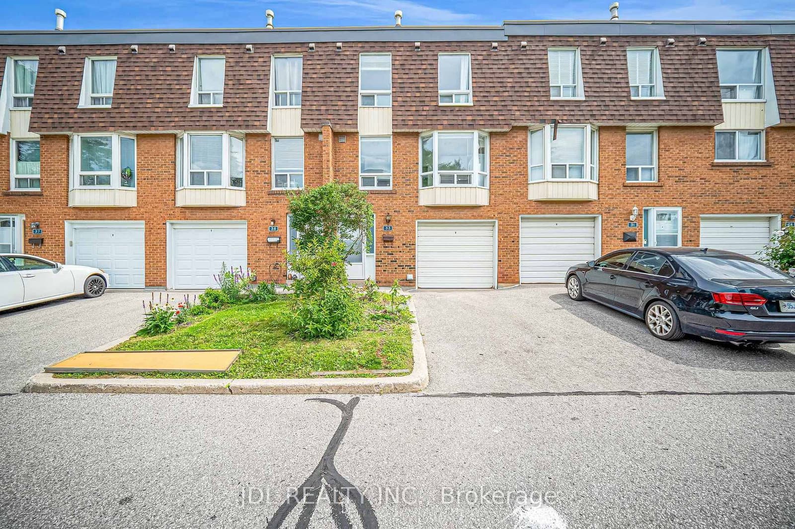 100 Bridletowne Circle, Unit 33 thumbnail 4
