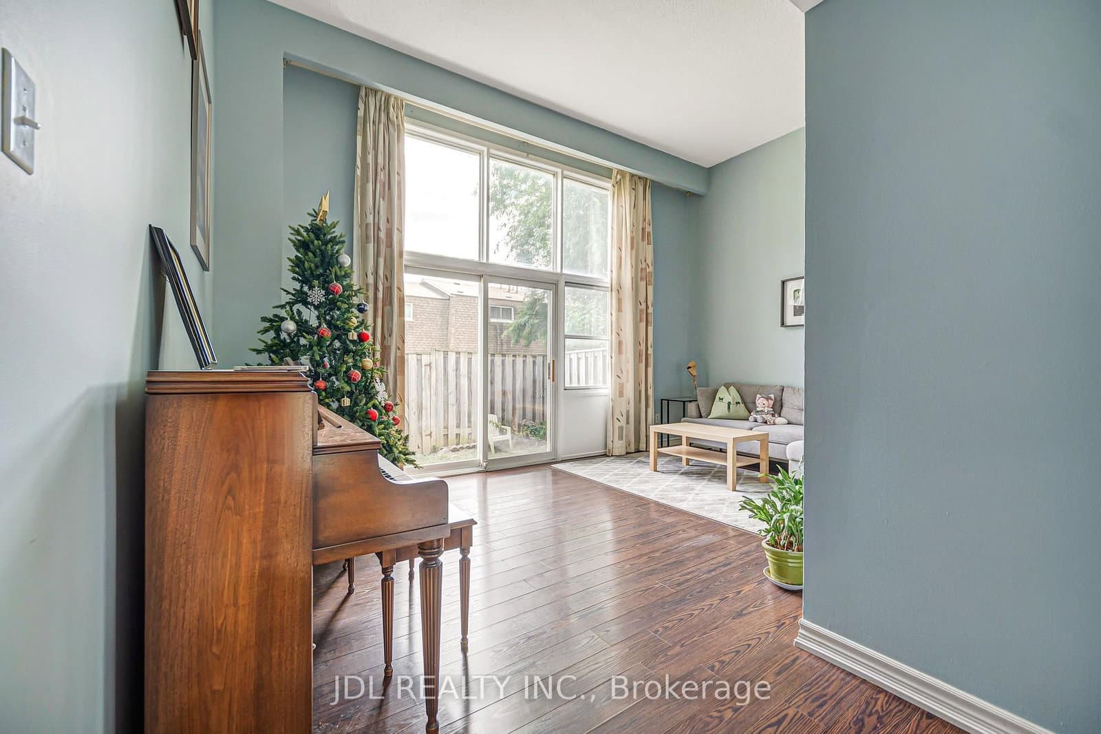 100 Bridletowne Circle, Unit 33 thumbnail 9