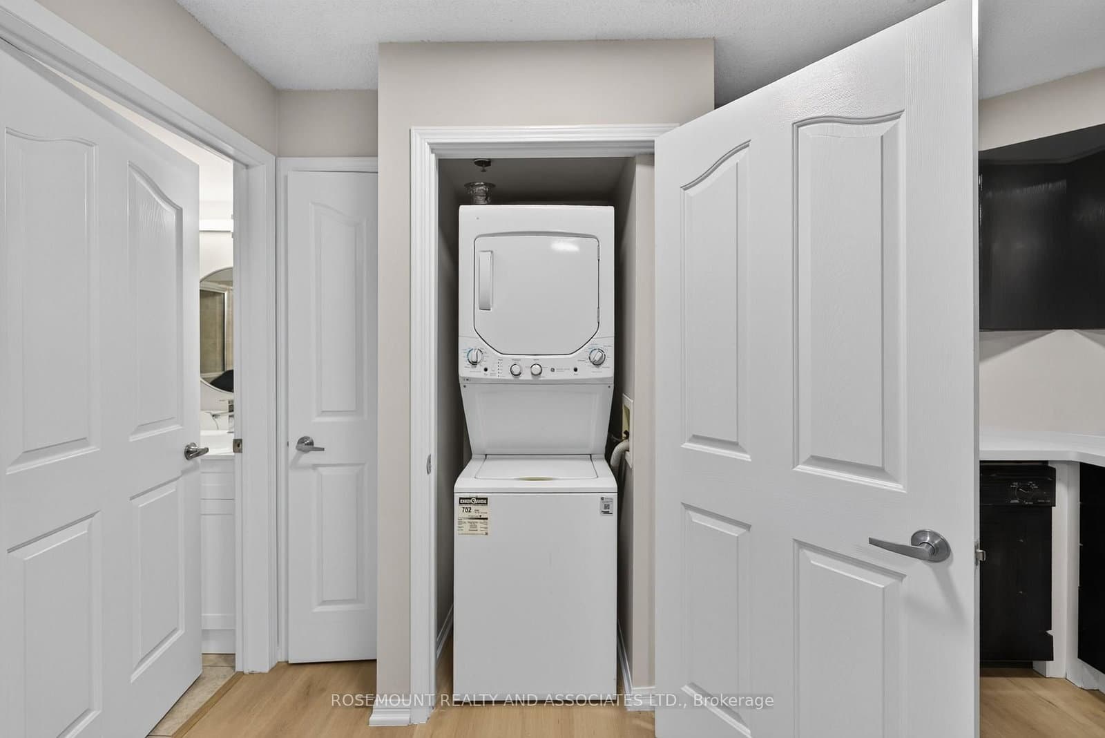 5225 Finch Avenue E, Unit 202 thumbnail 16