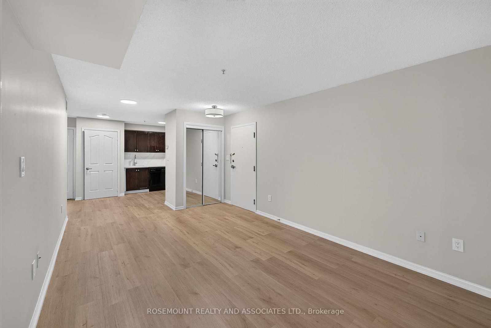 5225 Finch Avenue E, Unit 202 thumbnail 7