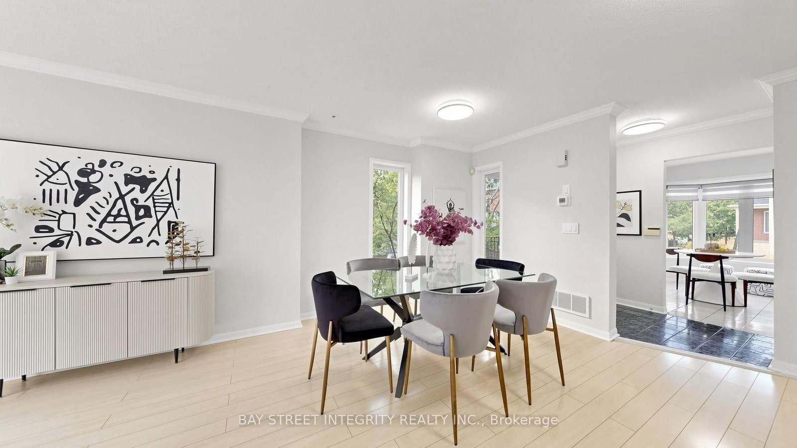 83 Mondeo Drive, Unit 331 thumbnail 13