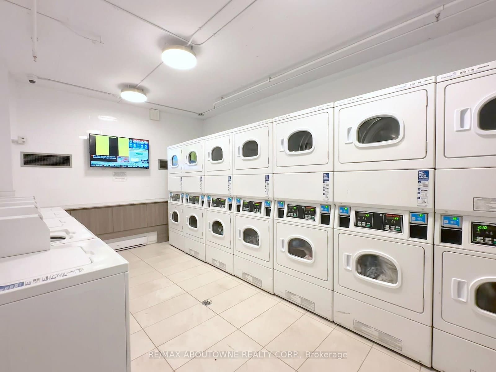 30 Denton Avenue, Unit 925 thumbnail 13