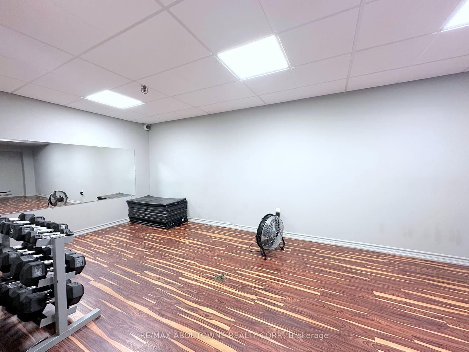 30 Denton Avenue, Unit 925 thumbnail 16