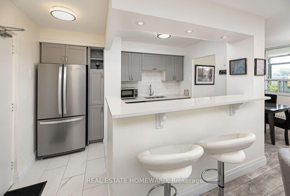 3311 Kingston Road, Unit 604 thumbnail 4