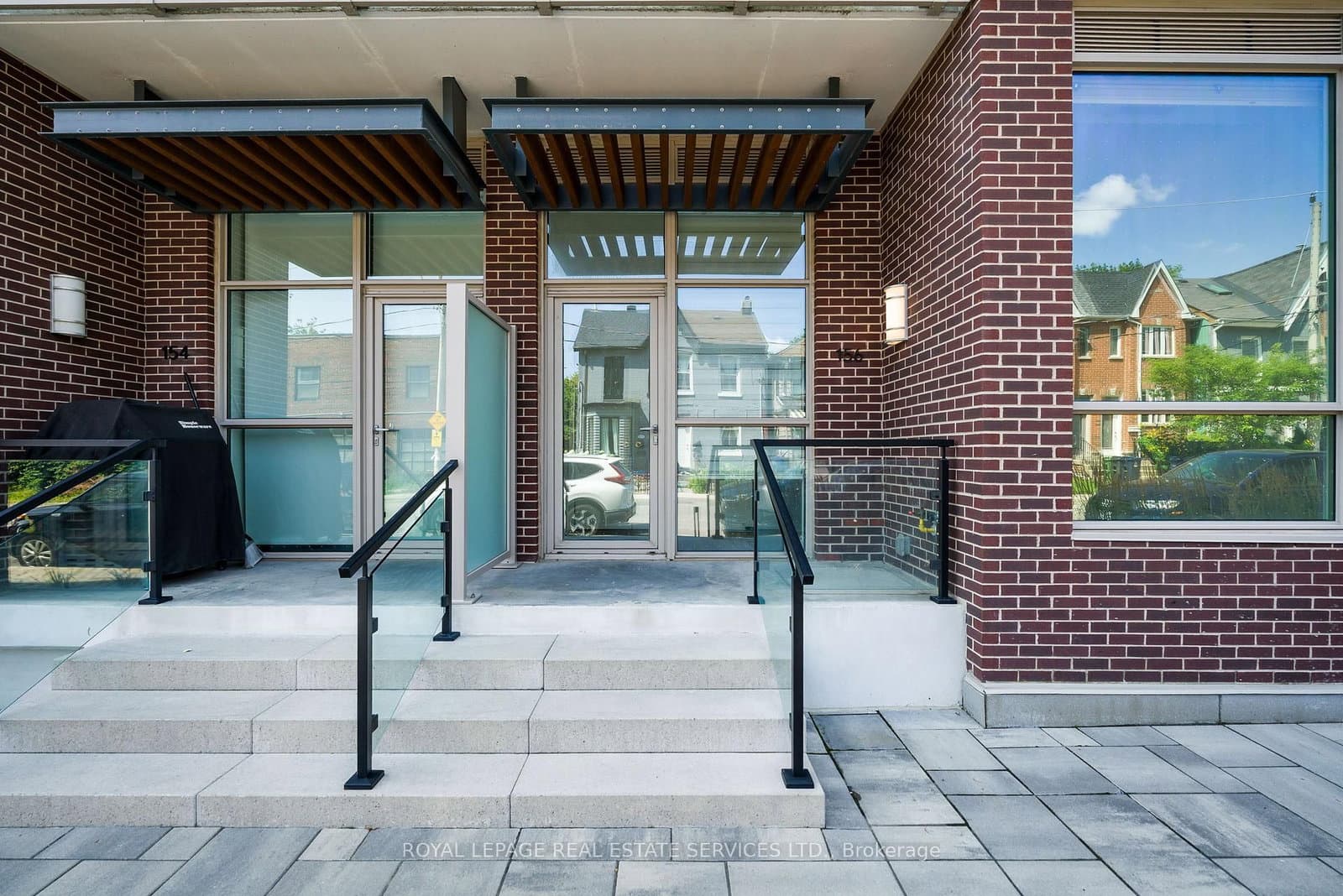 156 Logan Avenue, Unit 131 thumbnail 23