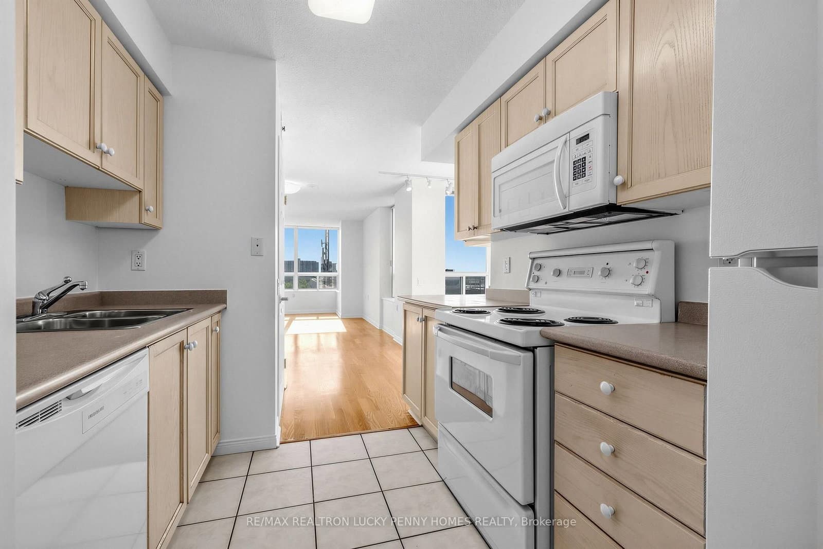 2800 Warden Avenue, Unit 807 thumbnail 25