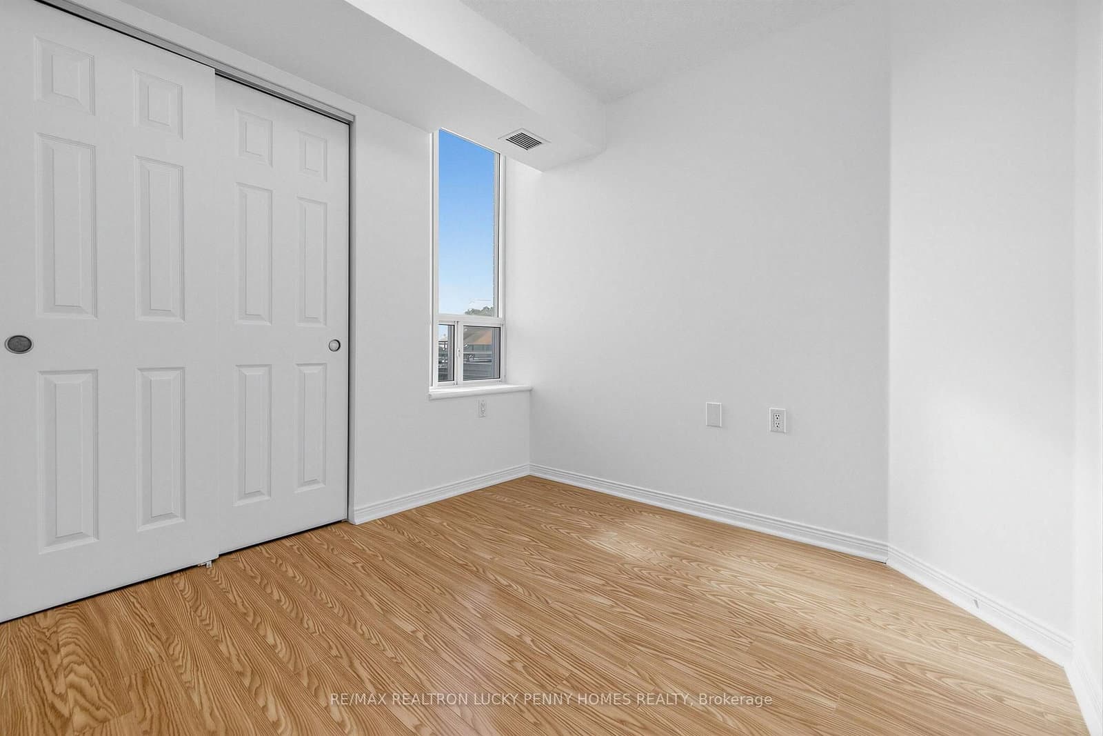 2800 Warden Avenue, Unit 807 thumbnail 30