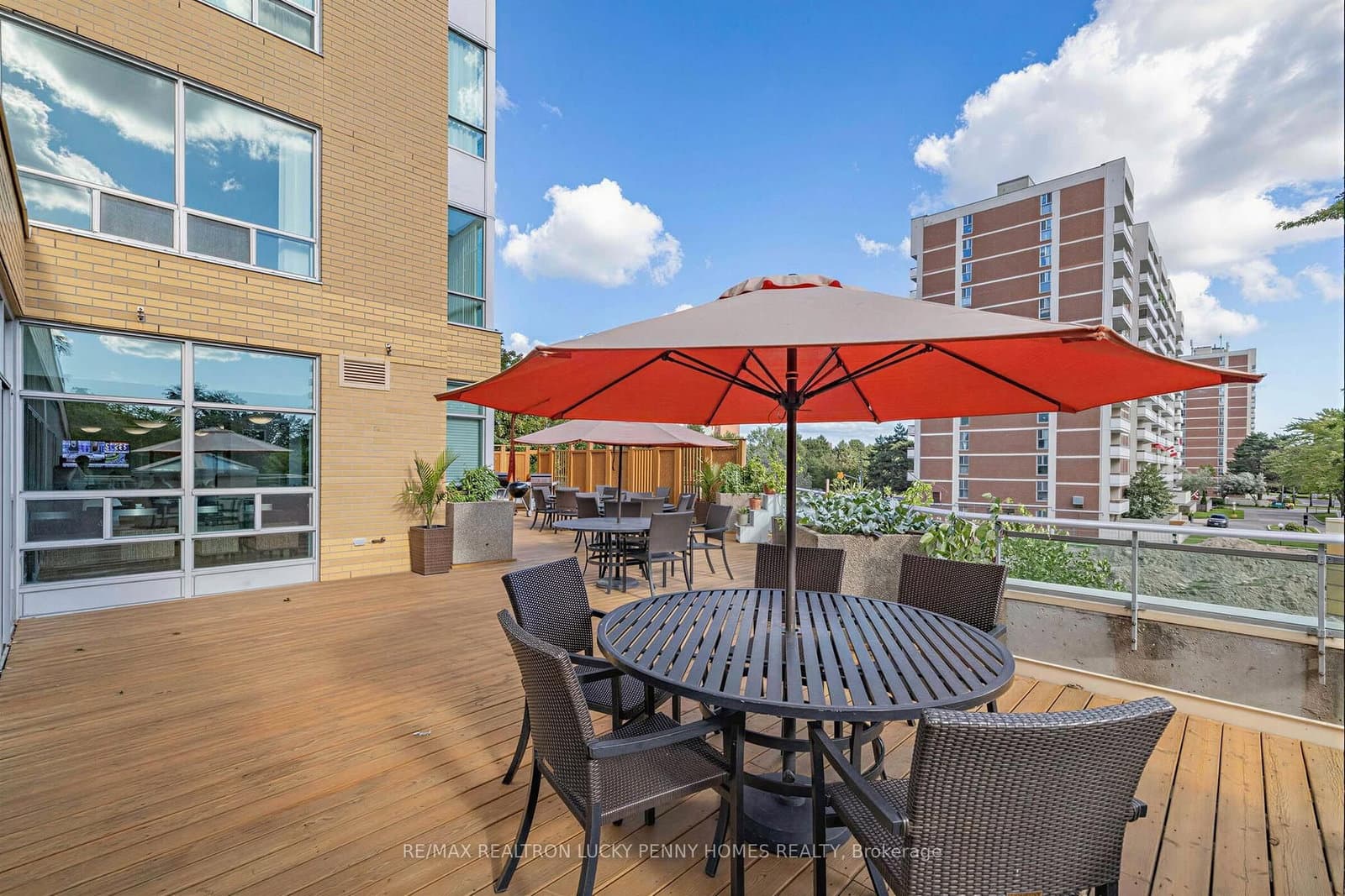 2800 Warden Avenue, Unit 807 thumbnail 41