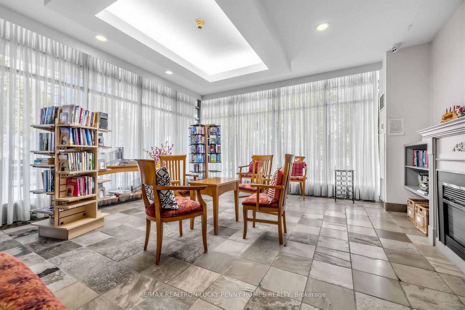 2800 Warden Avenue, Unit 807 thumbnail 45