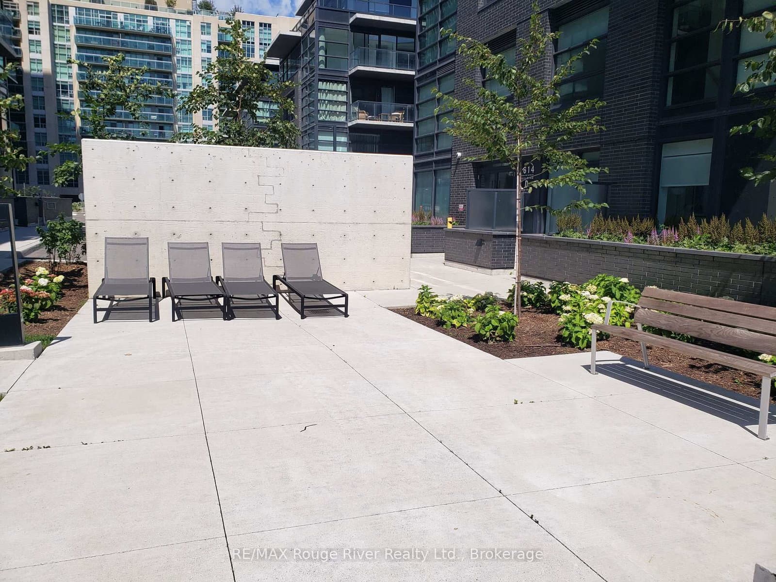 1614 Charles Street, Unit 439 thumbnail 17