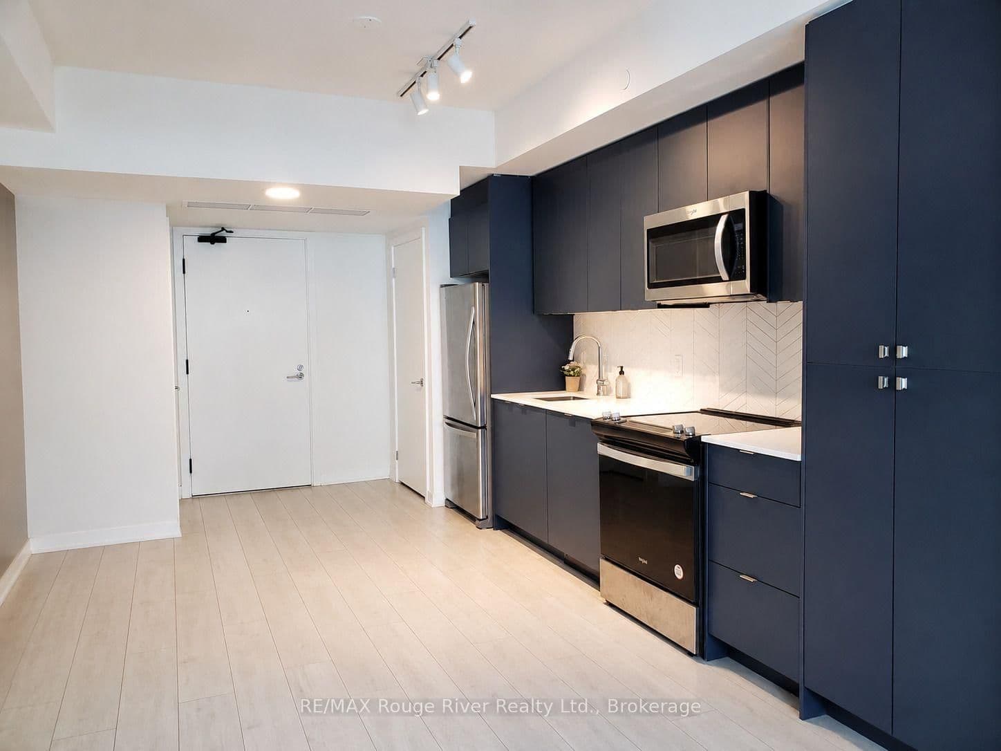1614 Charles Street, Unit 439 thumbnail 3