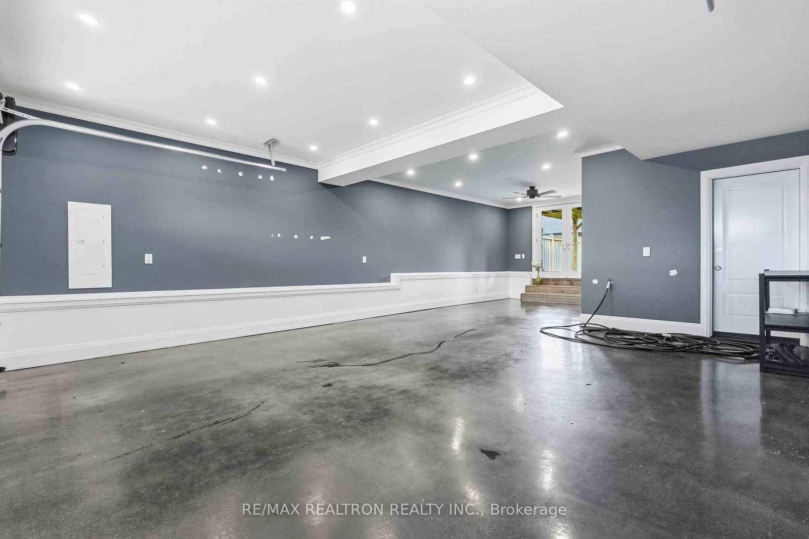 809 Fairview Avenue thumbnail 43
