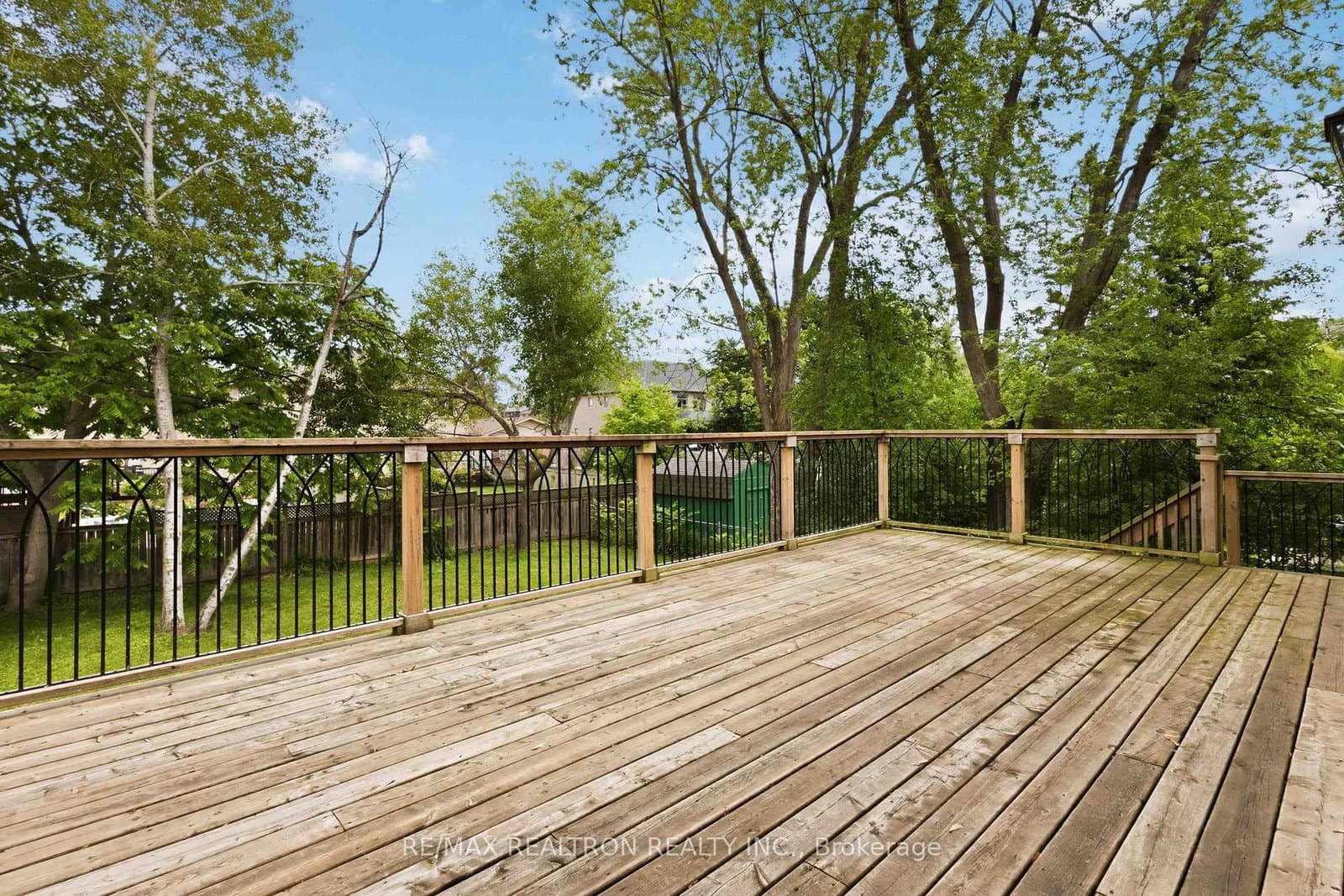 809 Fairview Avenue thumbnail 44