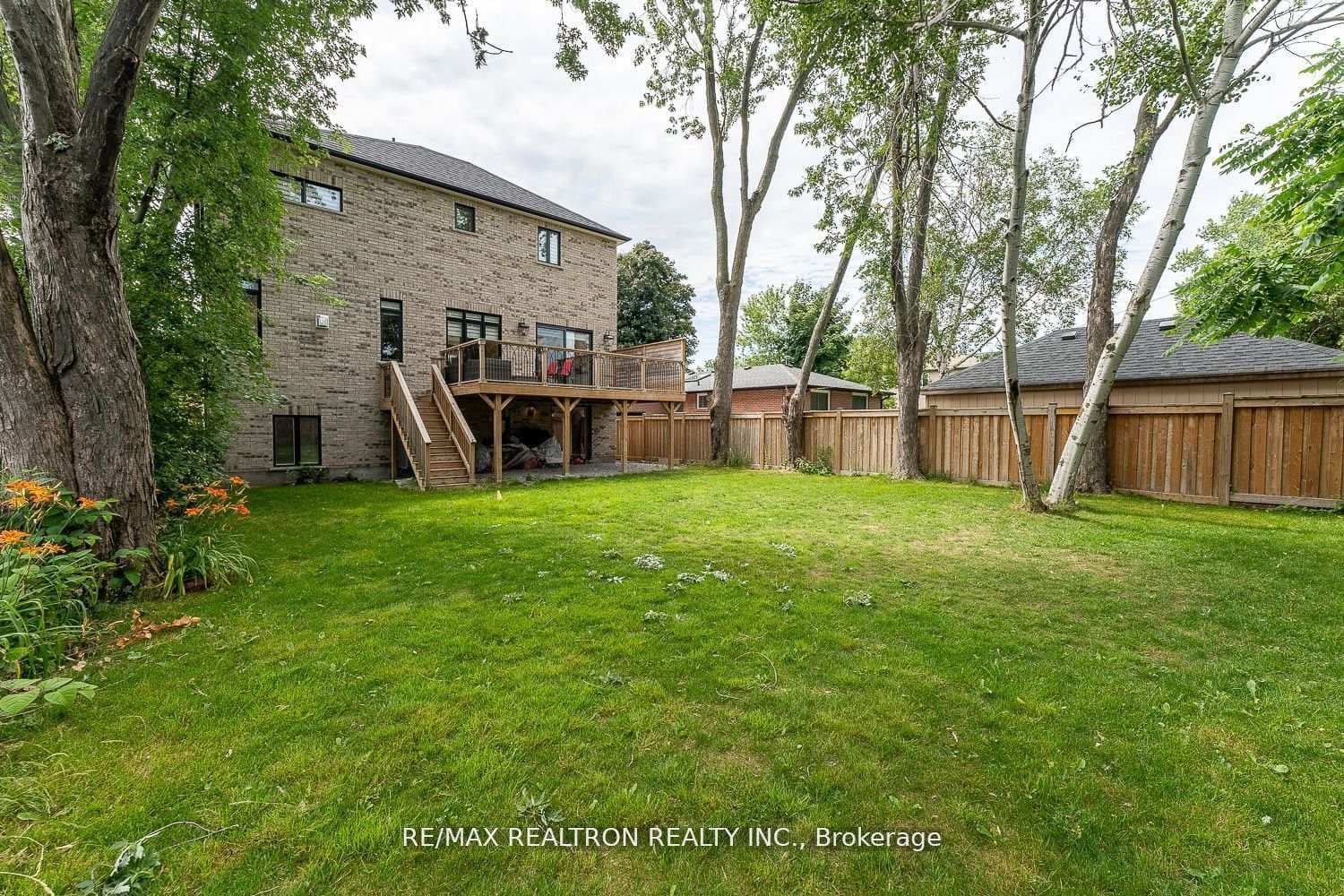 809 Fairview Avenue thumbnail 45