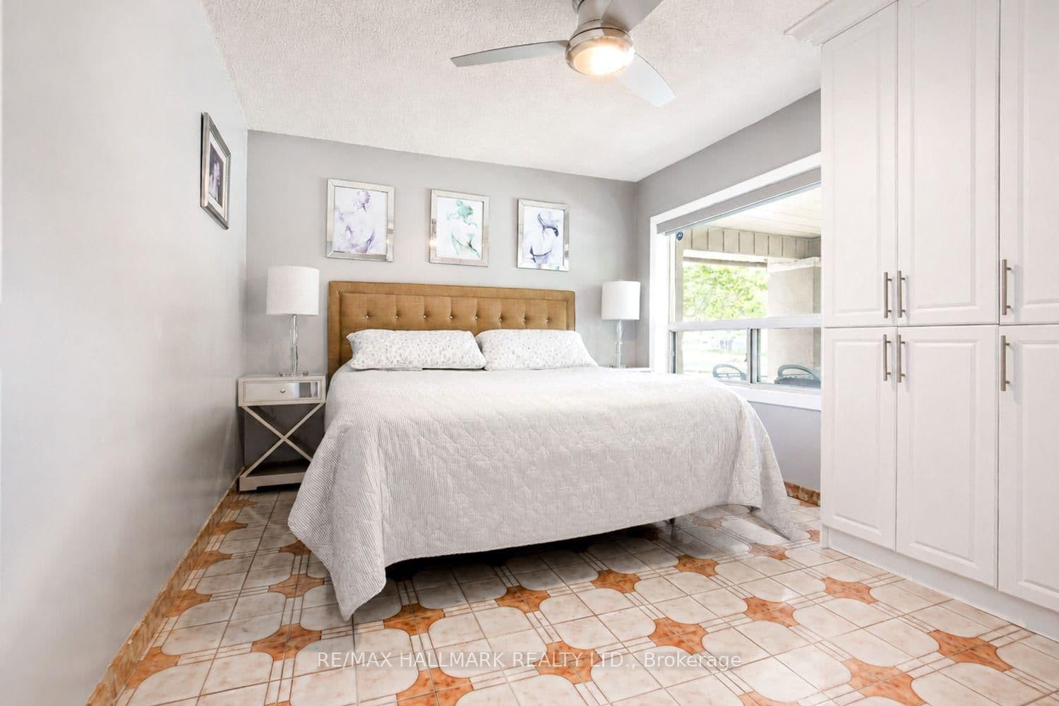 297 Strathmore Boulevard thumbnail 11