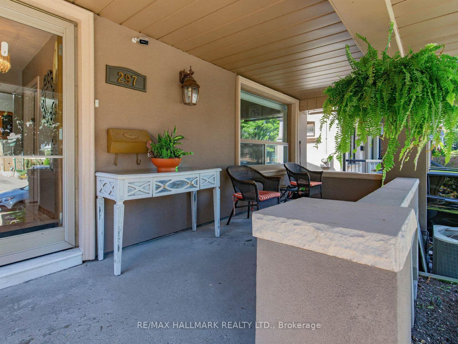 297 Strathmore Boulevard thumbnail 3