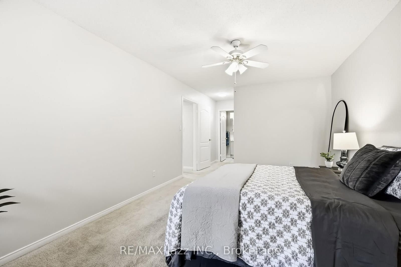 1995 Royal Road, Unit 115 thumbnail 19