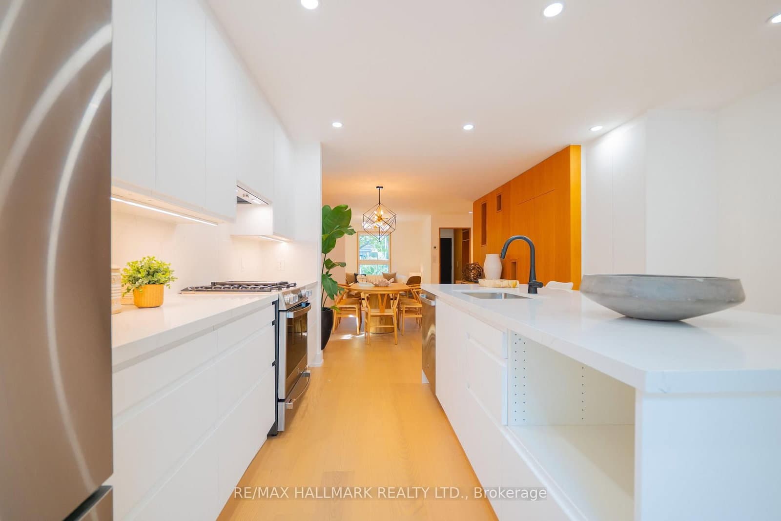 83 Condor Avenue thumbnail 16