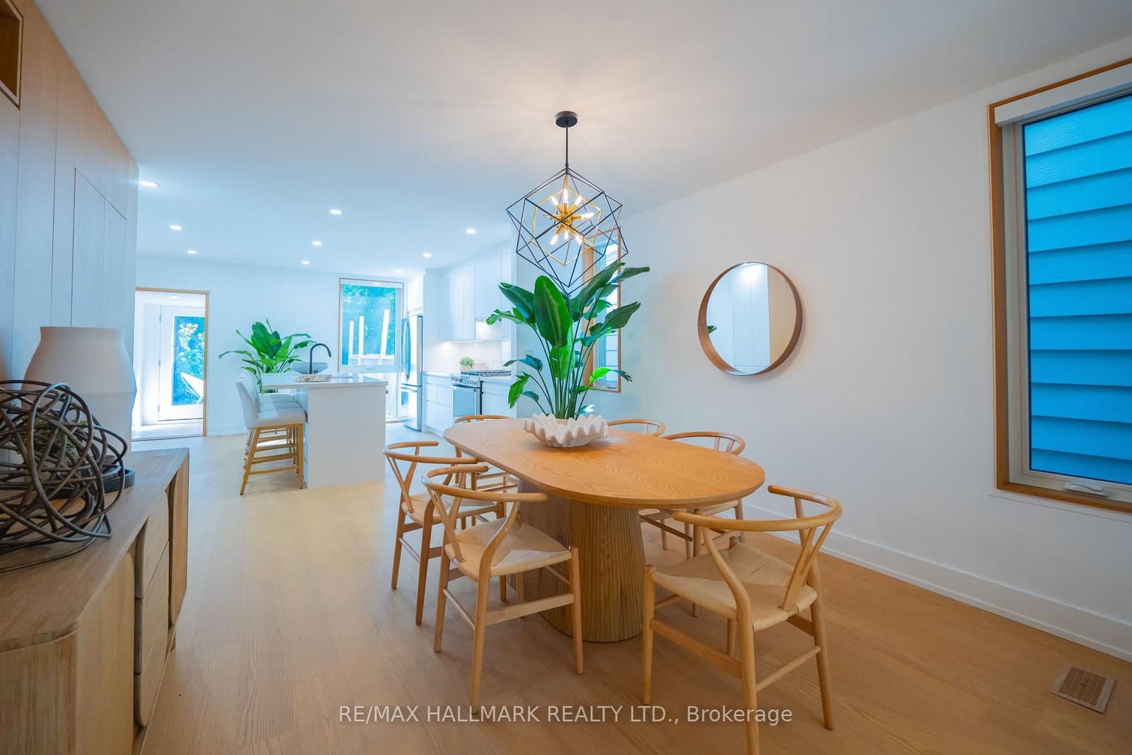 83 Condor Avenue thumbnail 9