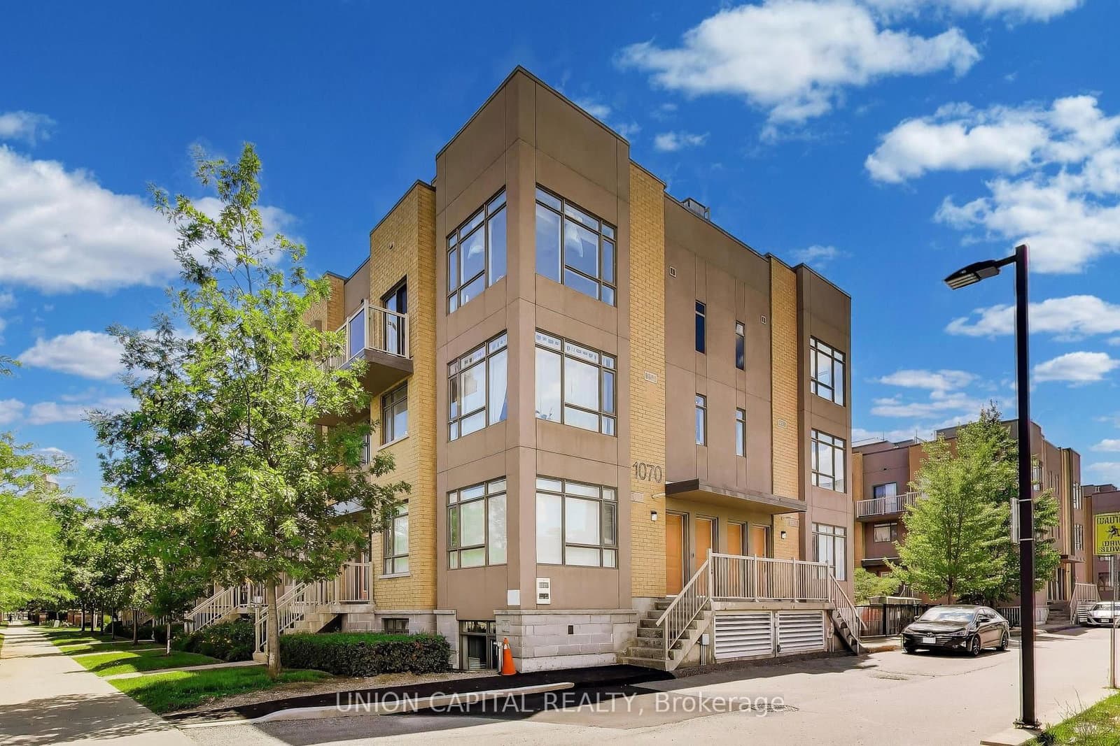 1070 Progress Road, Unit 309 thumbnail 2