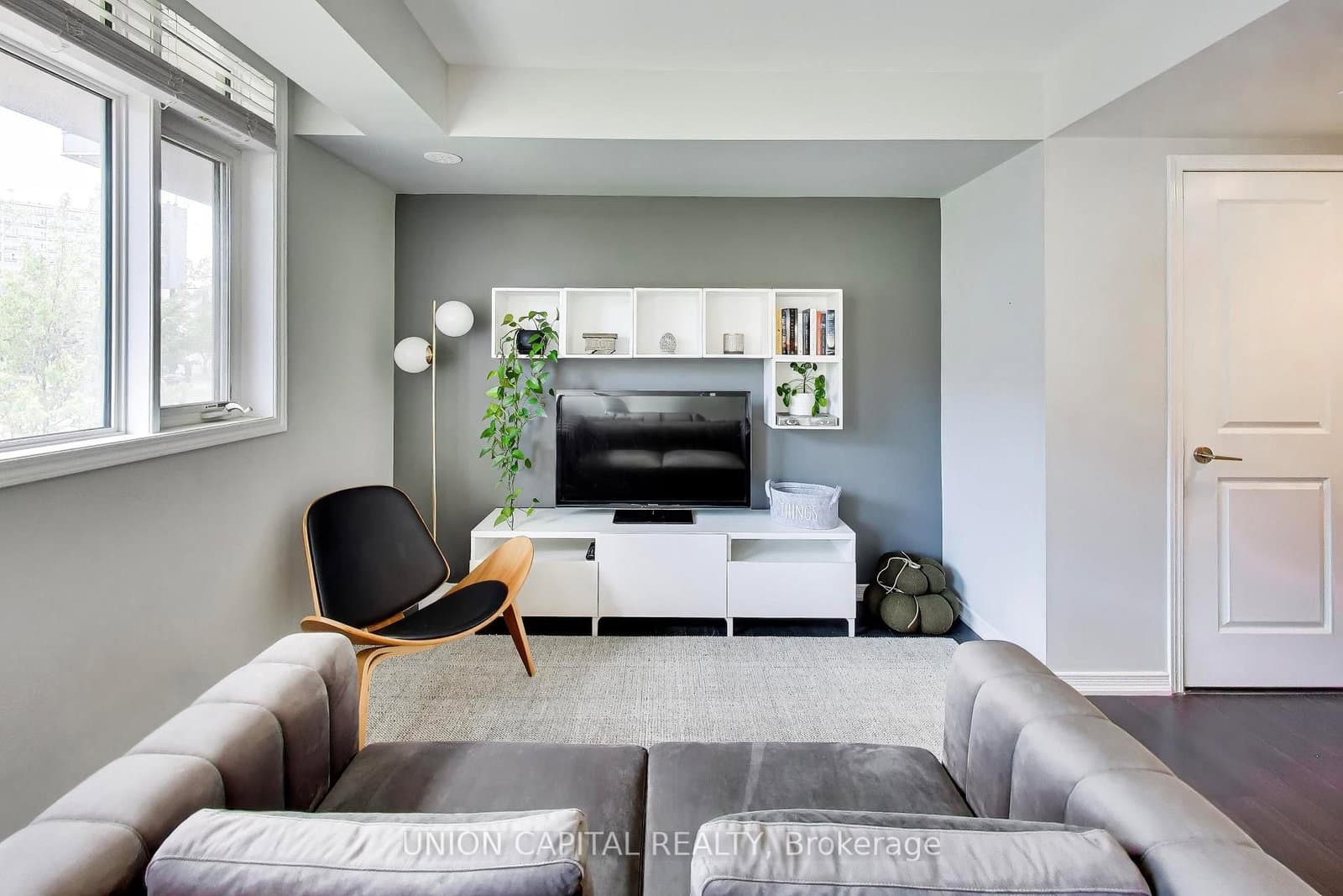 1070 Progress Road, Unit 309 thumbnail 7