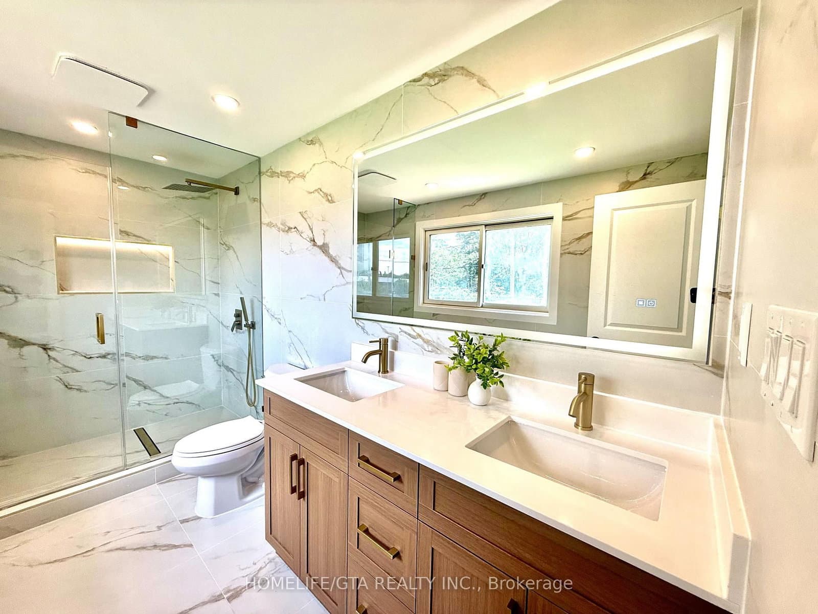 14 Heatherwood Road thumbnail 17