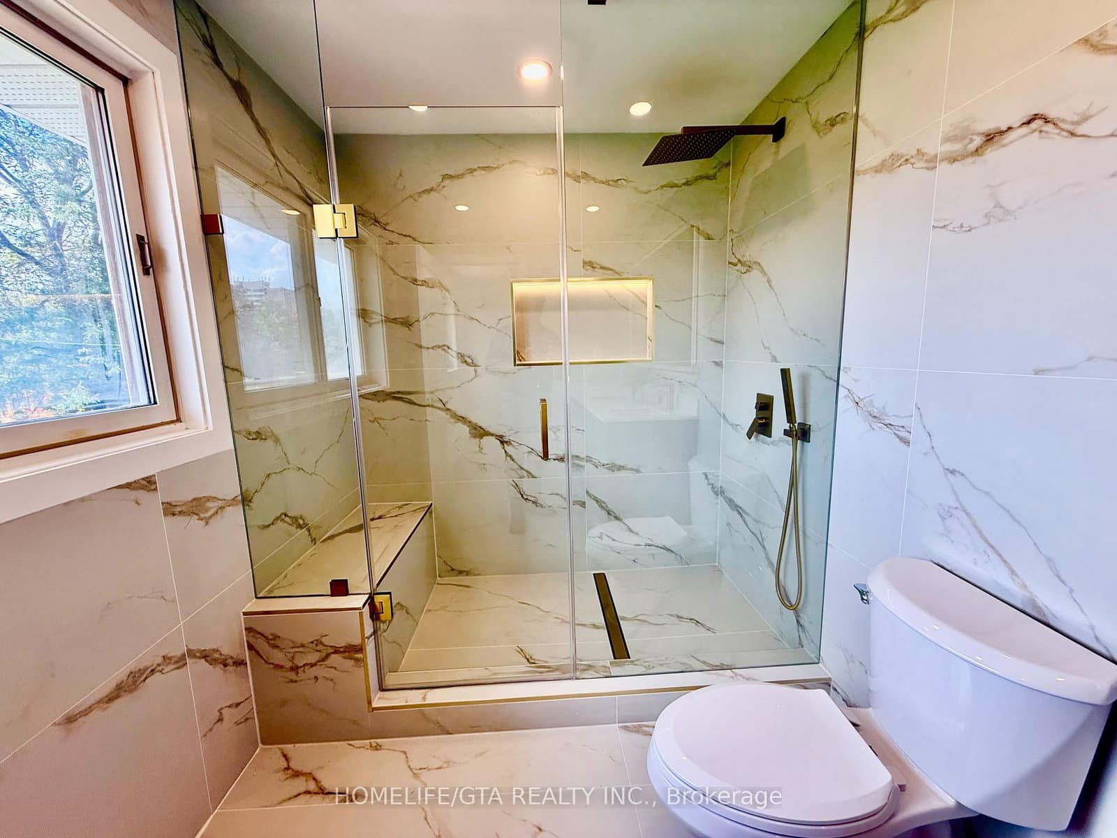 14 Heatherwood Road thumbnail 18