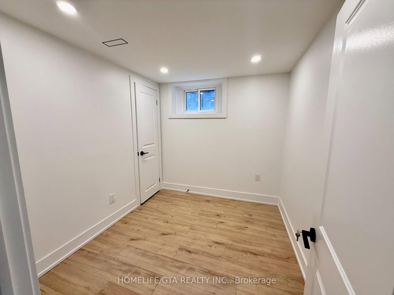 14 Heatherwood Road thumbnail 20