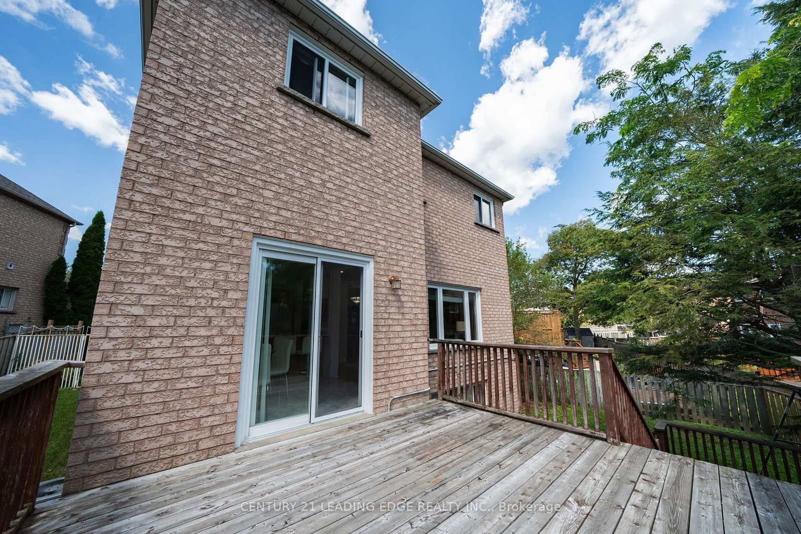 1595 Deerhurst Court thumbnail 47