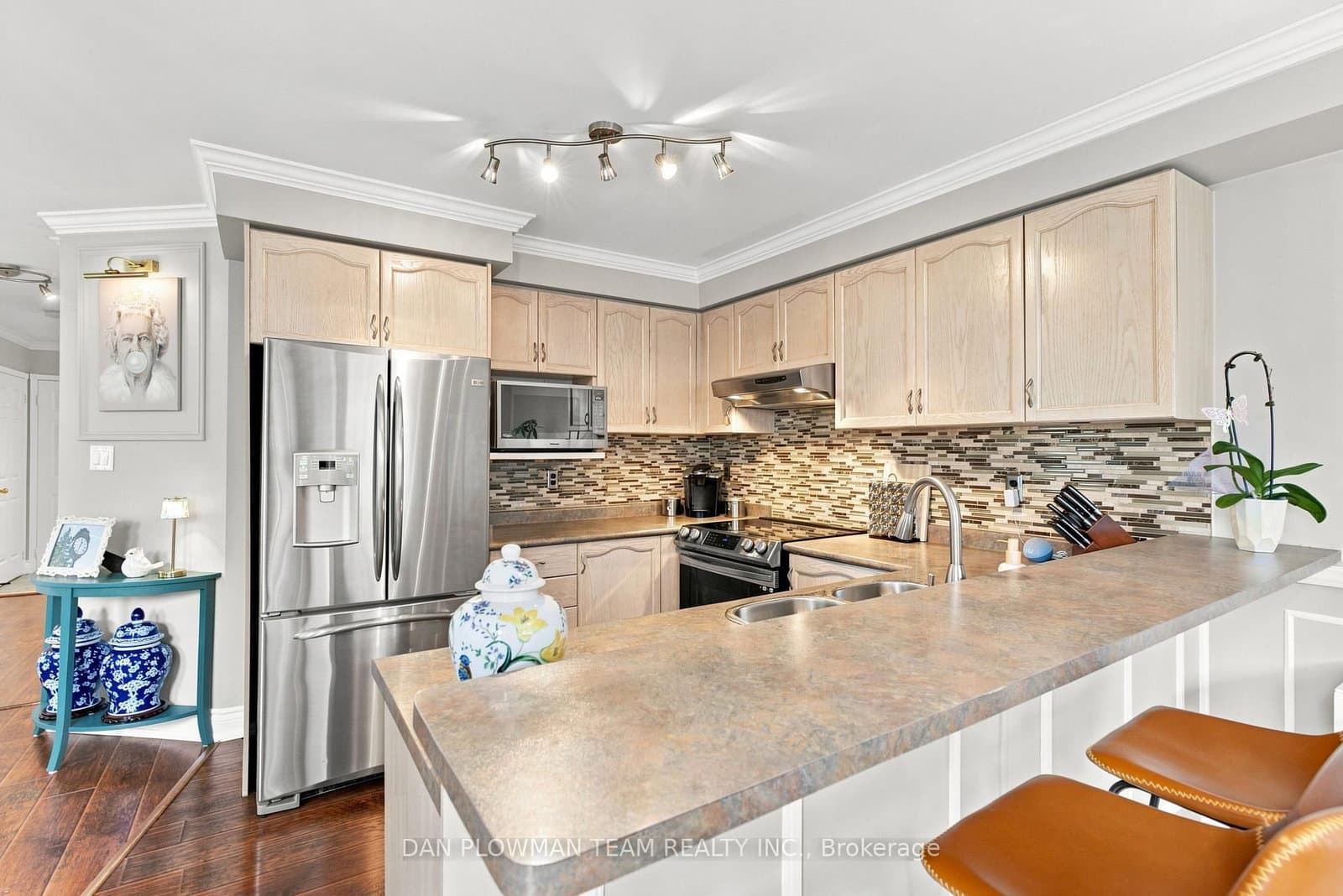 52 Wells Crescent thumbnail 14