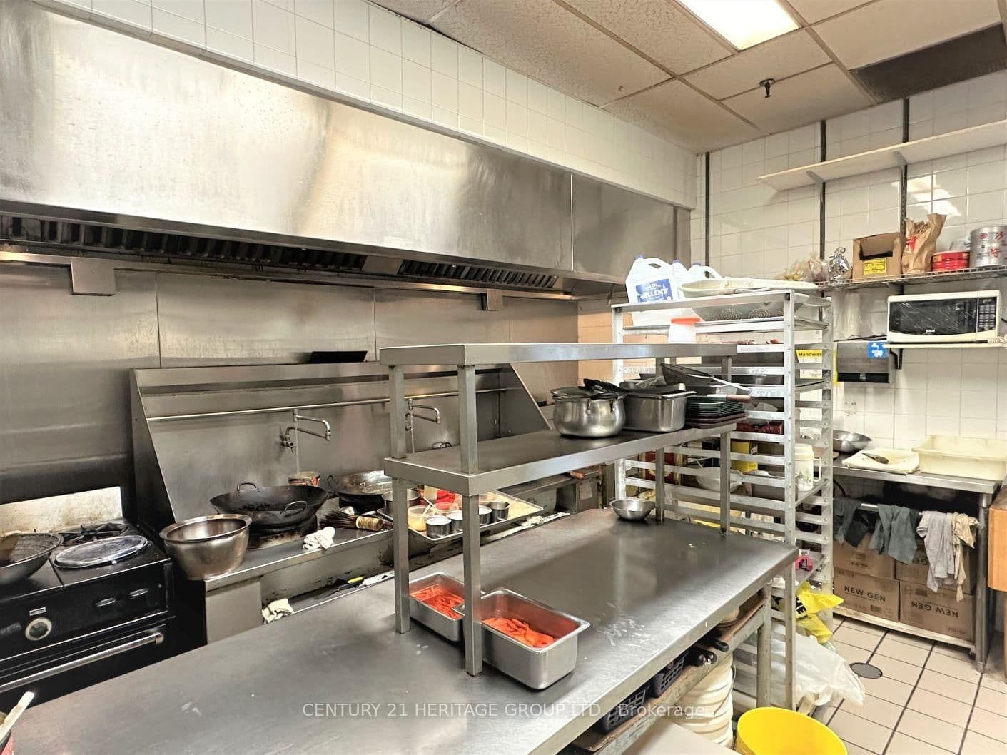 31 Tapscott Road, Unit 8 thumbnail 7