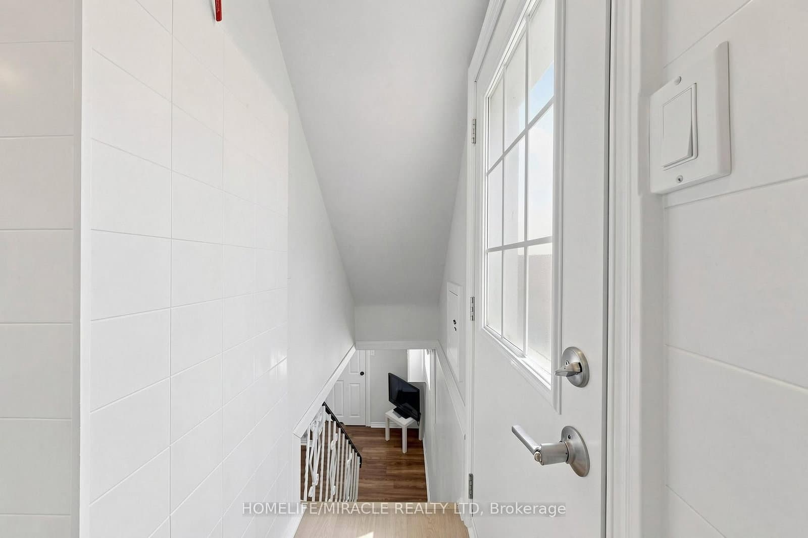 470 Midland Avenue thumbnail 38