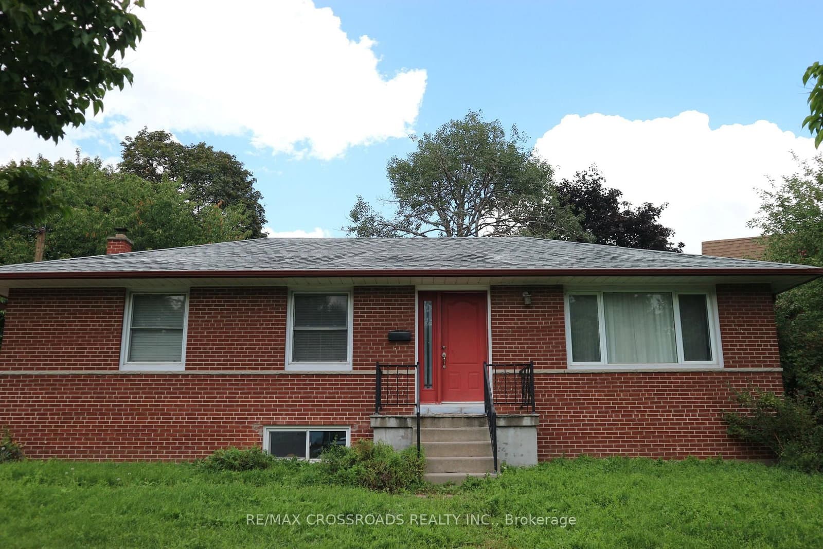 11 Cleta Drive - Image 1