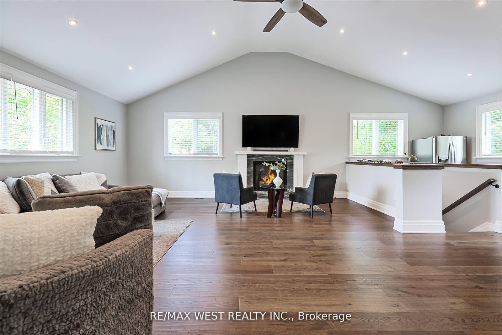 18 Windy Ridge Drive thumbnail 10